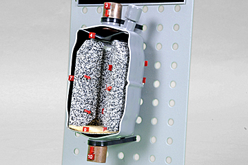 373-601 | Close Side DAC Worldwide Cutaways